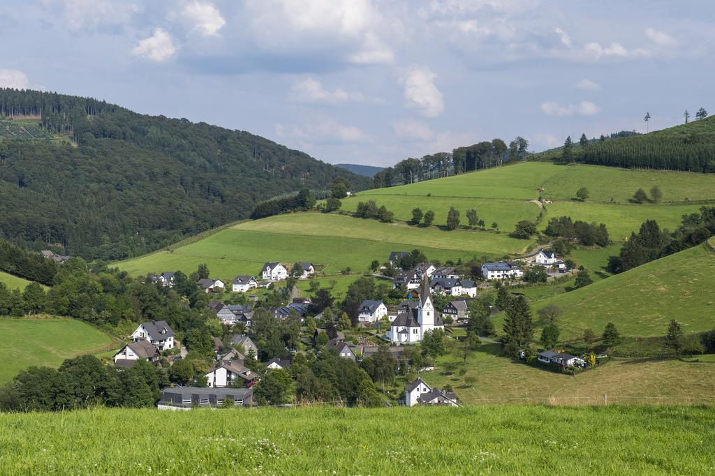 Gasthof Zur Post Schmallenberg Exterior photo